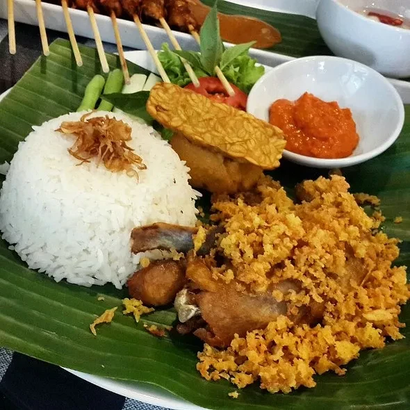 Paket Ayam Goreng Kremes